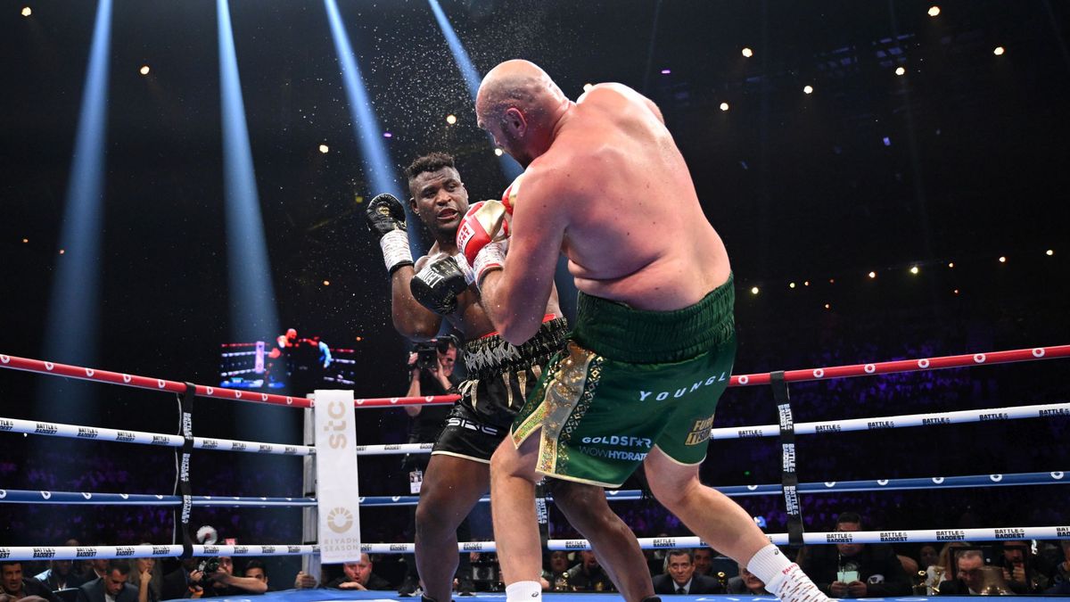 Getty Images / Justin Setterfield / Na zdjęciu: Francis Ngannou i Tyson fury