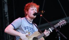 Ed Sheeran ma PR-owy kłopot po usunięciu Macklemore’a ze swojej trasy