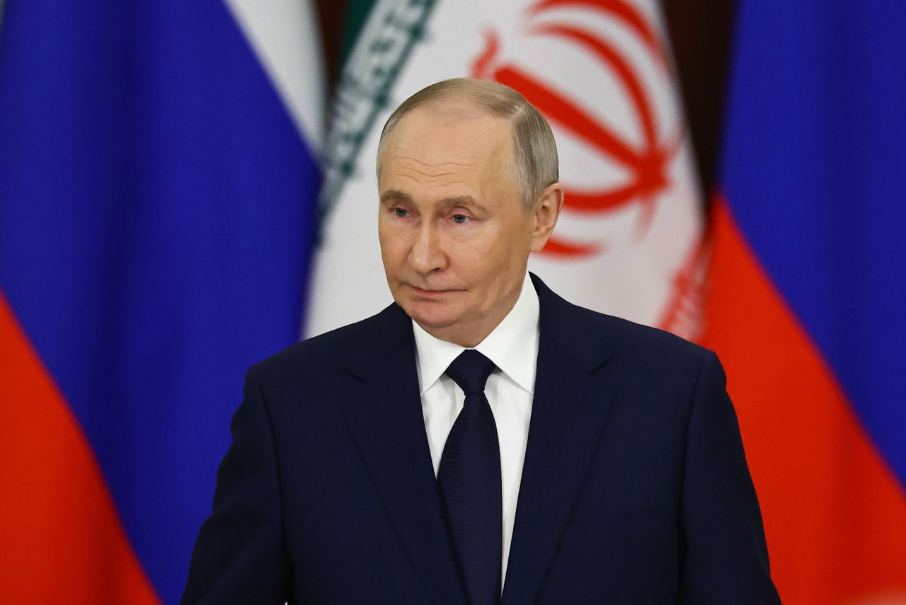 Statek z Iranu tonie w Morzu Kaspijskim. Była na nim broń dla Rosji?