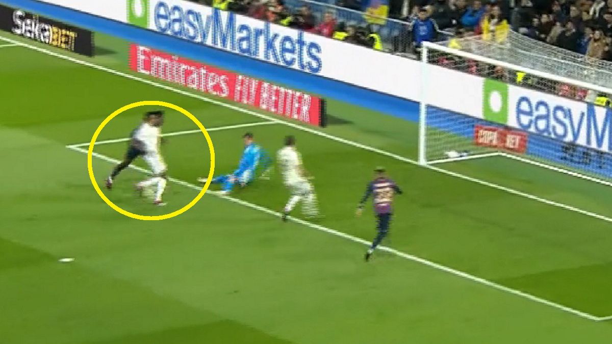 Twitter / TVP Sport / Na zdjęciu: gol samobójczy Militao