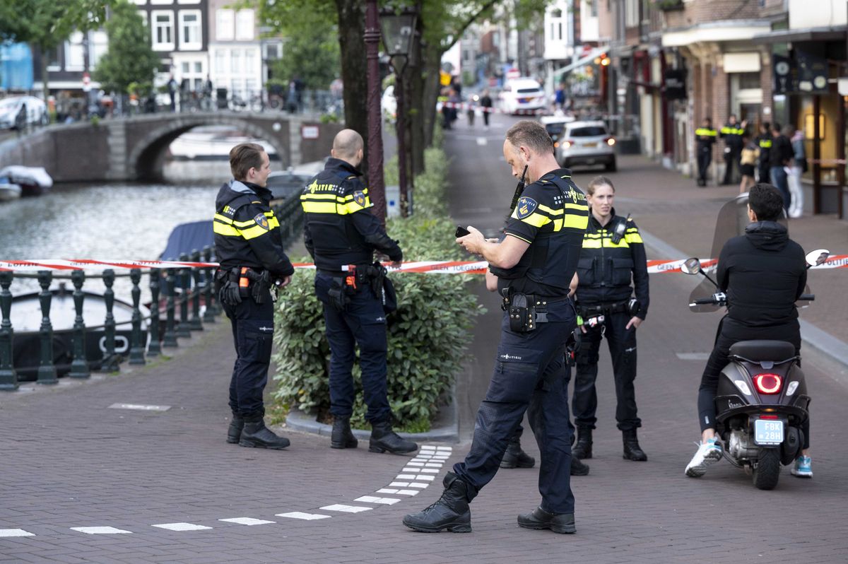 Holandia. Polak zatrzymany ws. postrzelenia holenderskiego dziennikarza 