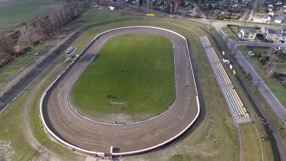Materiały prasowe / Kolejarz Rawicz / Na zdjęciu: stadion w Rawiczu