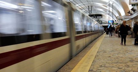 Przetłumaczyli nazwy stacji metra na język angielski. Efekt bawi do łez