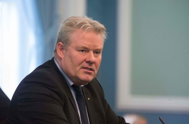 Premier Islandii podał się do dymisji