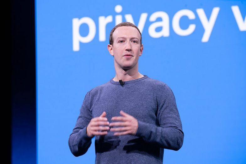 Zuckerberg triumfuje w sądzie. Kapitalizacja Facebooka przekroczyła bilion dolarów