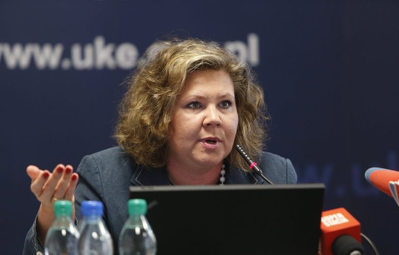 Wystartowała rekordowa aukcja. Waży się przyszłość superszybkiego internetu