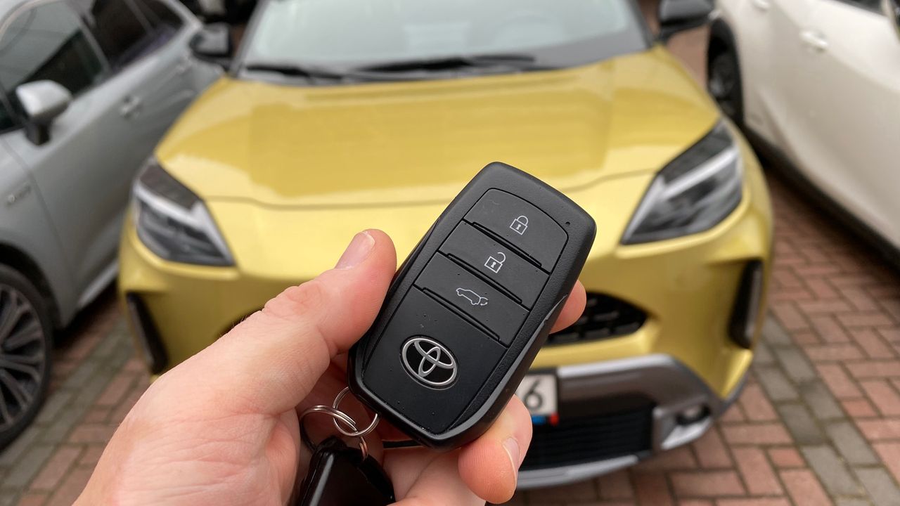 Modern car keys: Beyond unlocking – features you didn't know about