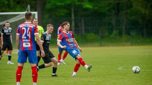 Piłka nożna. Warmia Grajewo zagra na wyjeździe ze Stomilem Olsztyn w barażu o III ligę