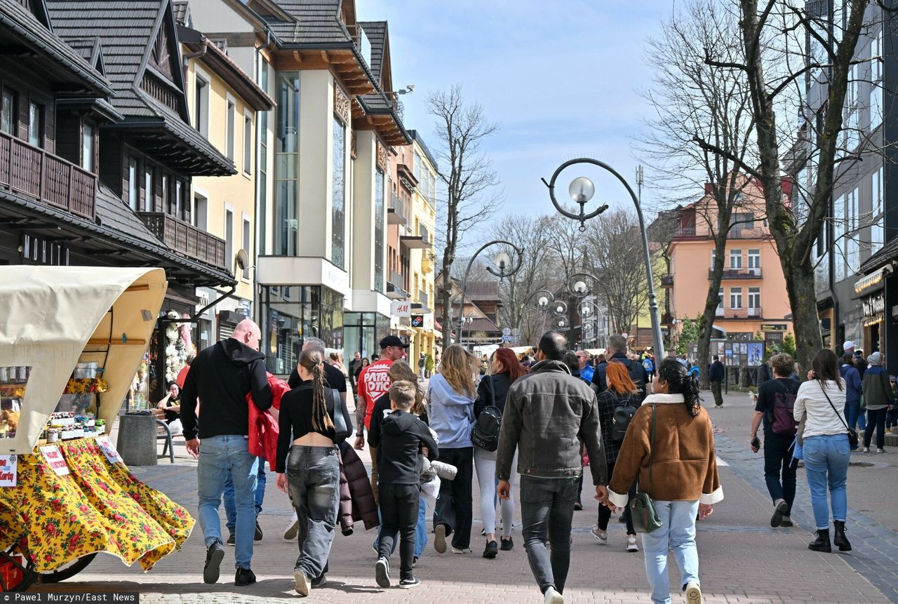 500 zł Polakom niestraszne. Miejsc przed majówką coraz mniej