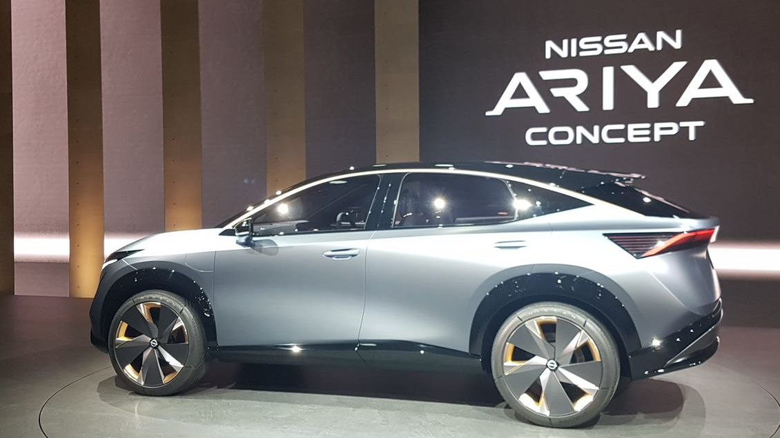 Ariya Concept prezentuje się naprawdę atrakcyjnie.