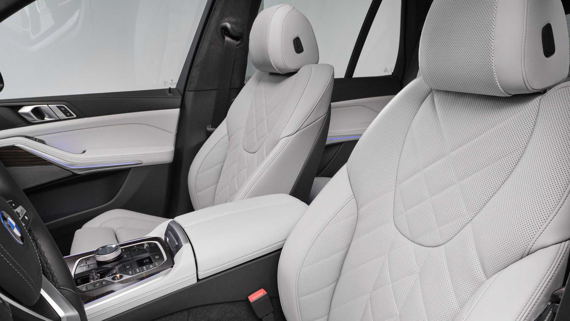BMW X5 (2023)