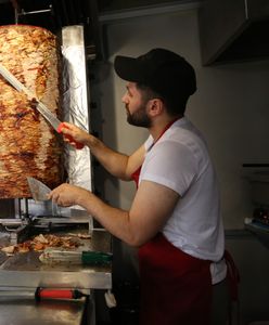 Bunt w fabryce kebabów. Domagają się 3 tys. euro miesięcznie