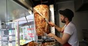 Bunt w fabryce kebabów. Domagają się 3 tys. euro miesięcznie