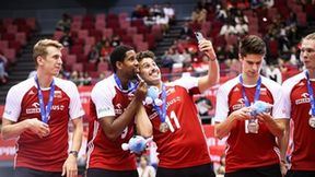 Puchar Świata siatkarzy. "Fikołek", selfie i pokaźny czek. Polacy odebrali srebrne medale (galeria)