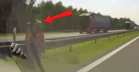 "Skrajna głupota". Kobieta nagrana na A1. Komentarz zbędny