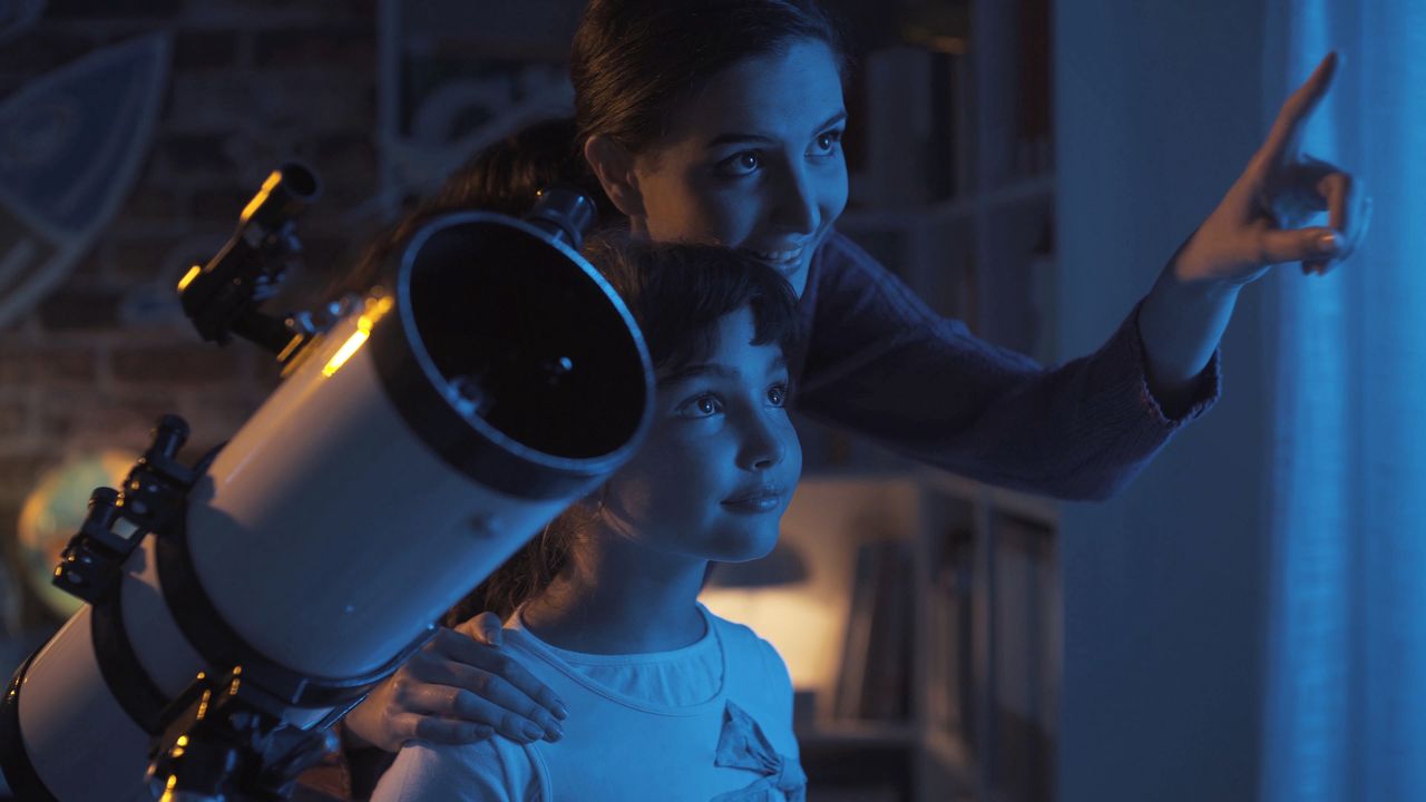 Teleskop dla początkujących obserwatorów nocnego nieba