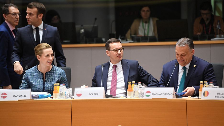 Ciężki klincz na szczycie UE