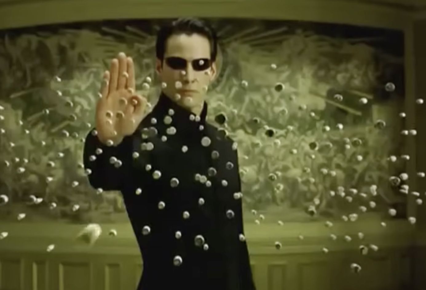 Keanu Reeves w filmie "Matrix Reaktywacja"