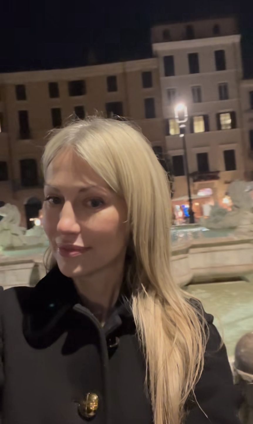 Magdalena Ogórek nadaje z Rzymu