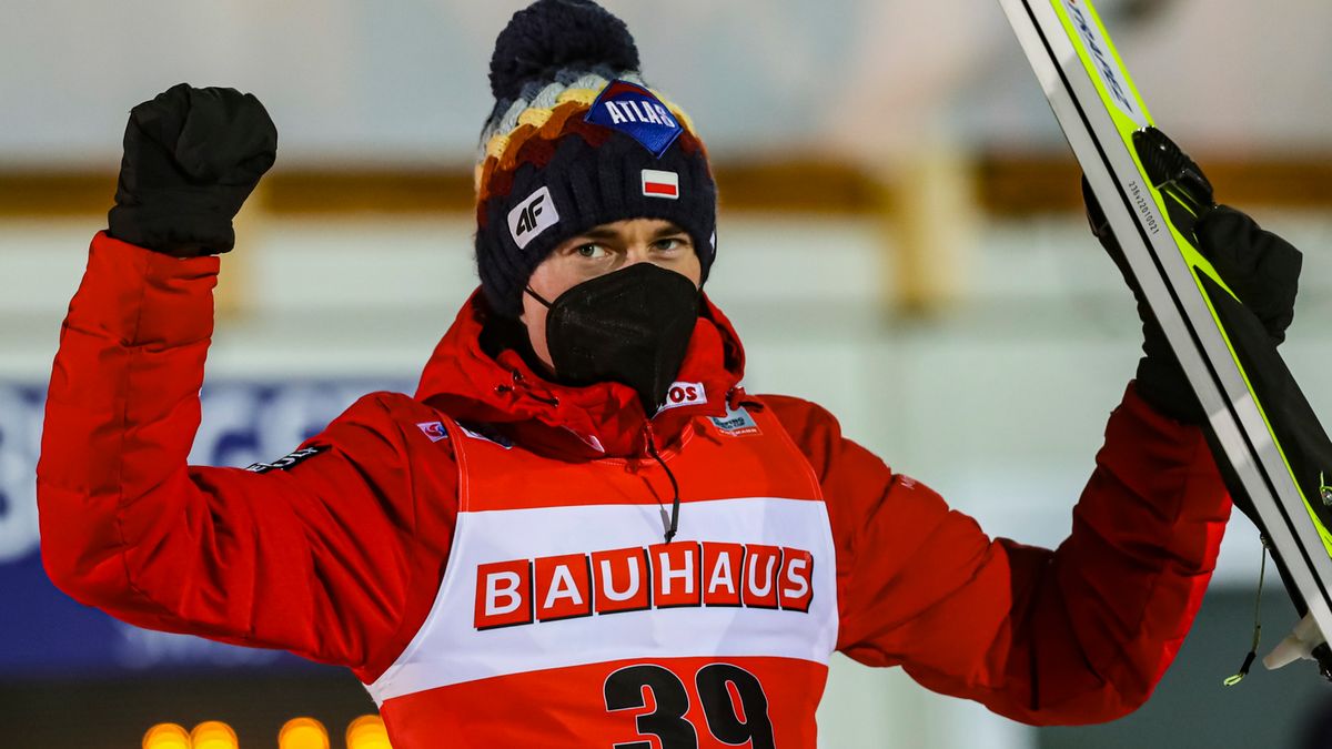 Zdjęcie okładkowe artykułu: PAP/EPA / MARTIN DIVISEK / Na zdjęciu: Kamil Stoch