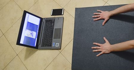 Załóż szorty, nagraj filmik, czyli lekcje WF-u w dobie pandemii