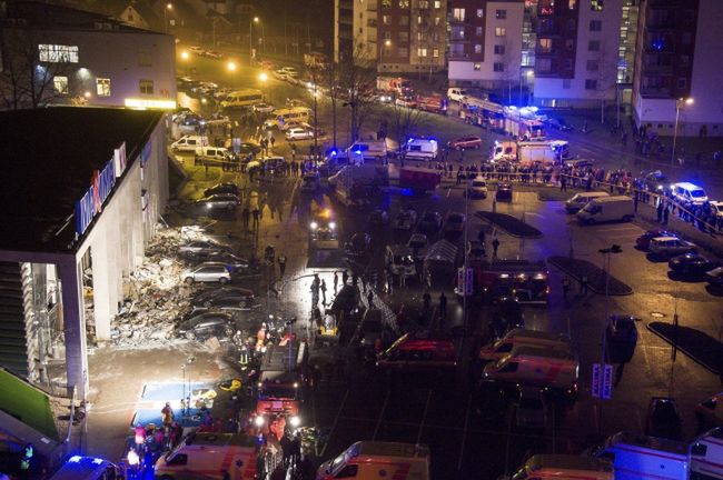 Katastrofa na Łotwie. Zawalił się dach supermarketu, zginęły cztery osoby