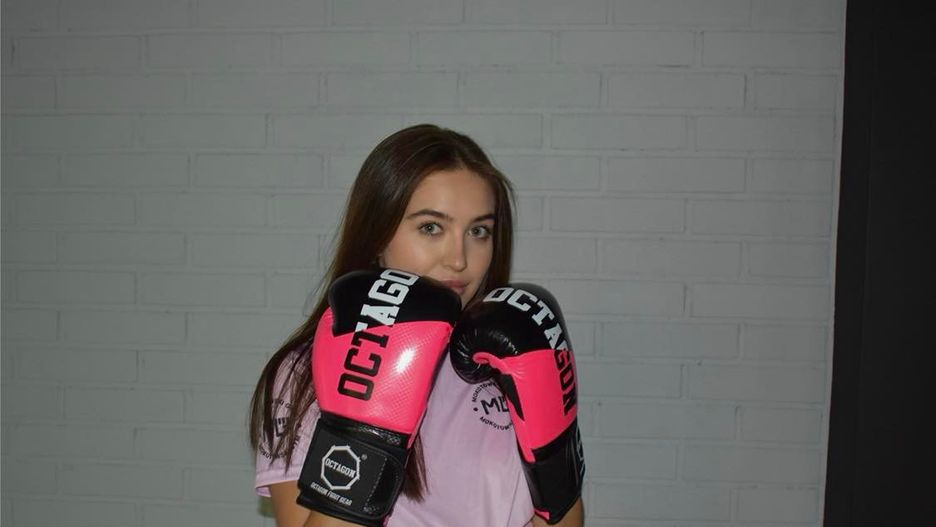 Julia Szaniawska trenuje boks