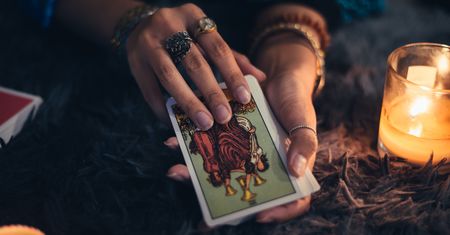 Horoskop dzienny na jutro - niedziela 31 maja 2026. Baran, Byk, Bliźnięta, Rak, Lew, Panna, Waga, Skorpion, Strzelec, Koziorożec, Wodnik, Ryby