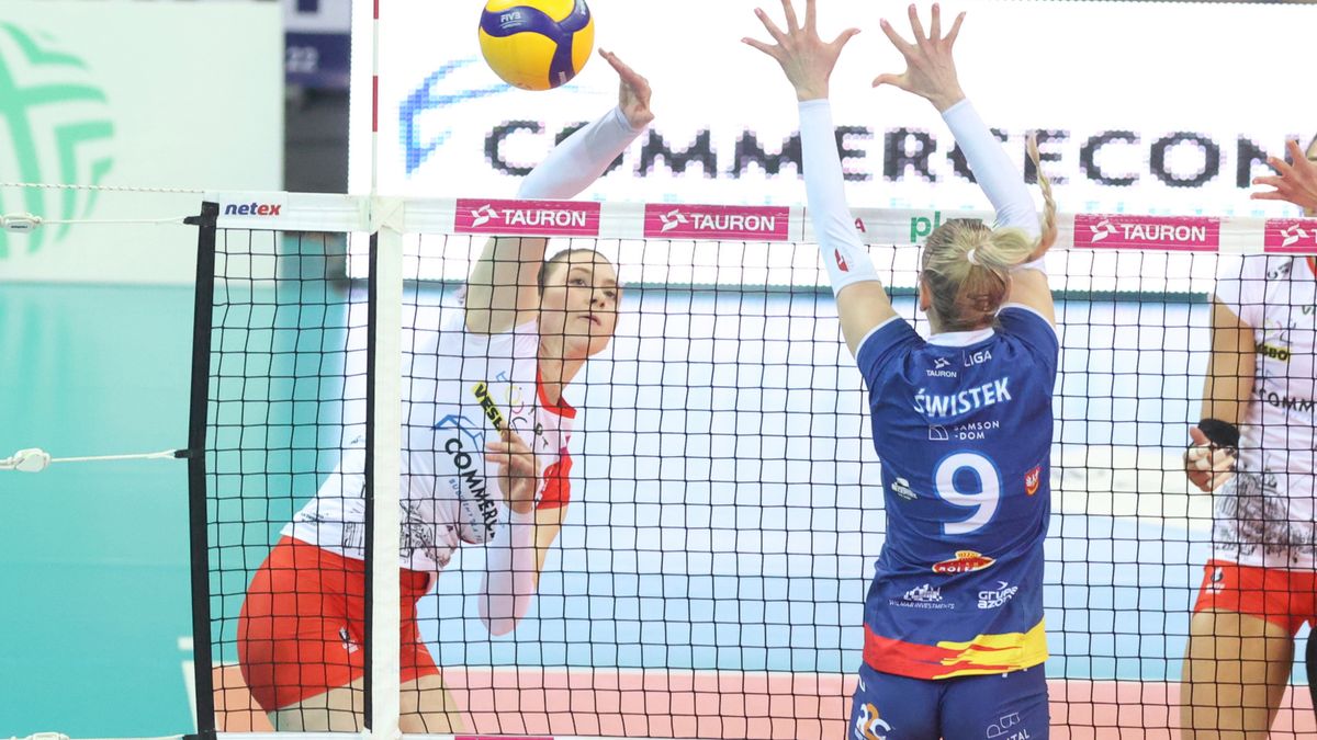 PAP / Marian Zubrzycki / Na zdjęciu: atakuje Aleksandra Gryka