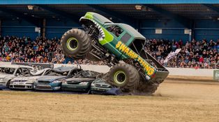 Monster trucki ponownie w Radomsku. Widowisko dla fanów motoryzacji