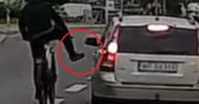 Rowerzysta nagle zawinął. Sceny w Warszawie. Wszystko się nagrało