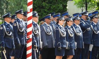 Leżajsk: Święto Policji. 21 awansów, 100-lecie służby kobiet