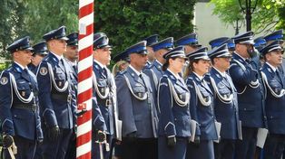 Leżajsk: Święto Policji. 21 awansów, 100-lecie służby kobiet