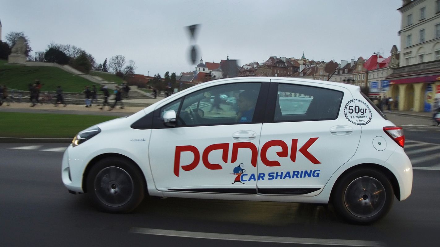 Za takie auto w salonie zapłacisz ok. 70 tys. zł. Za używane połowę. Za częste używanie kilka tysięcy rocznie.