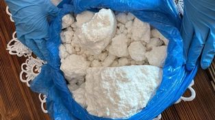 Zbladł na widok policjantów. W kawalerce ukrywał ponad 3 kg amfetaminy