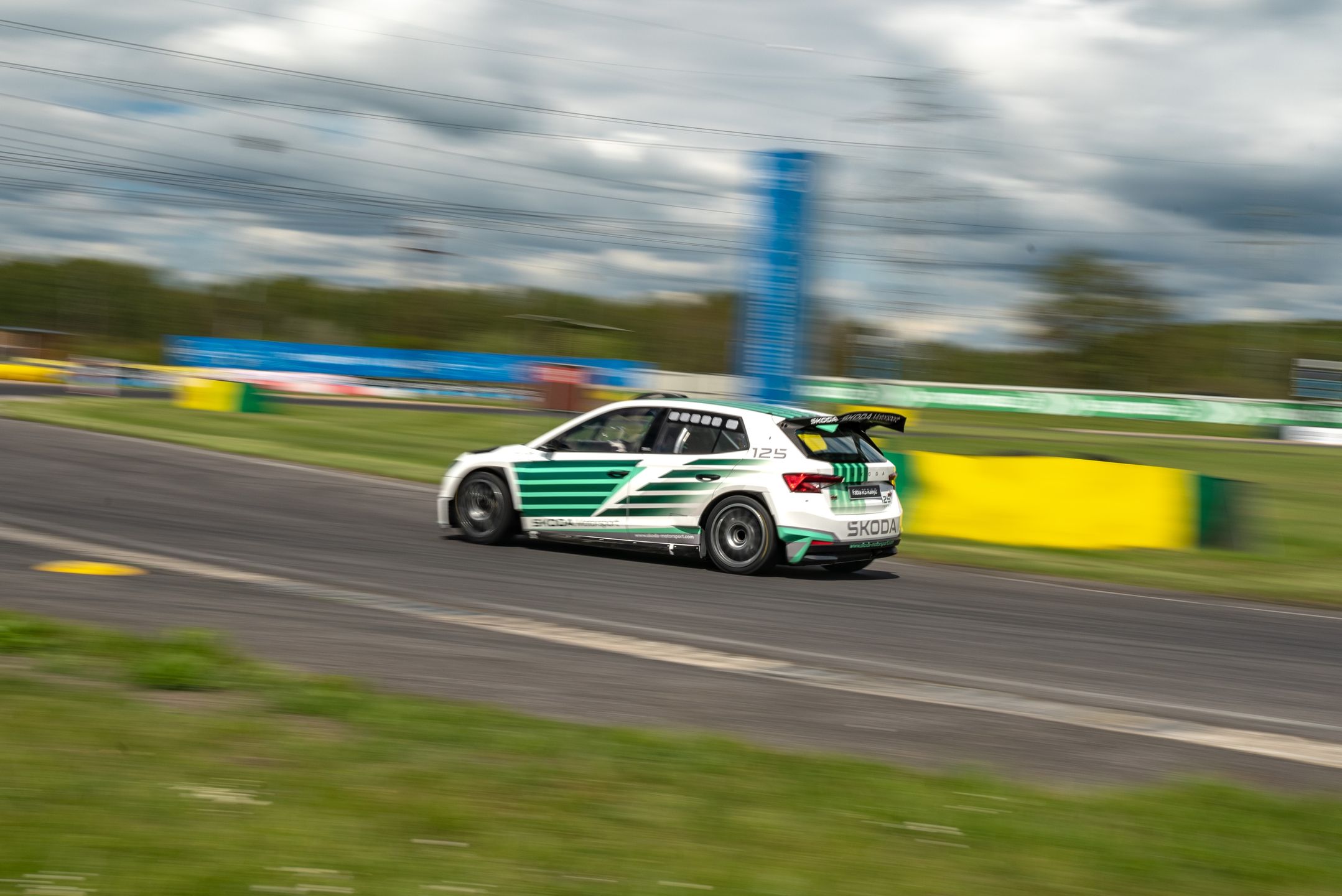 Škoda Fabia RS Rally2