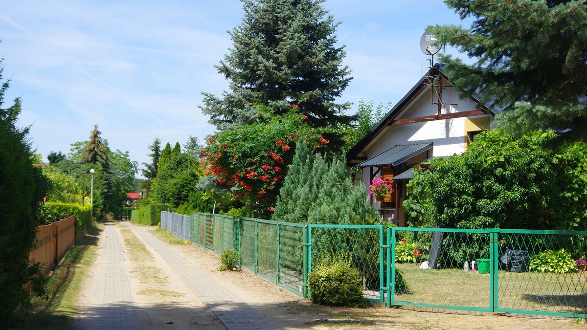 Kontakt z księdzem się urwał. Ziemia ma nowego właściciela 