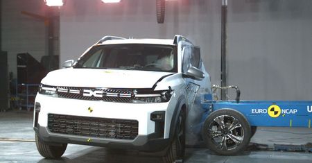 13 nowych aut rozbitych. Pechowa liczba dla Dacii Bigster