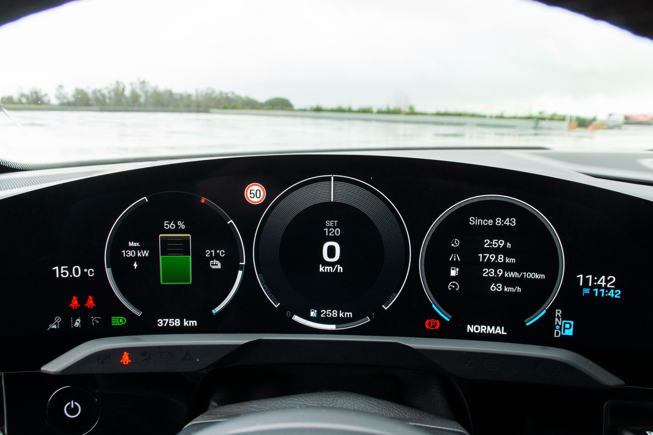 Porsche Taycan FL 2024