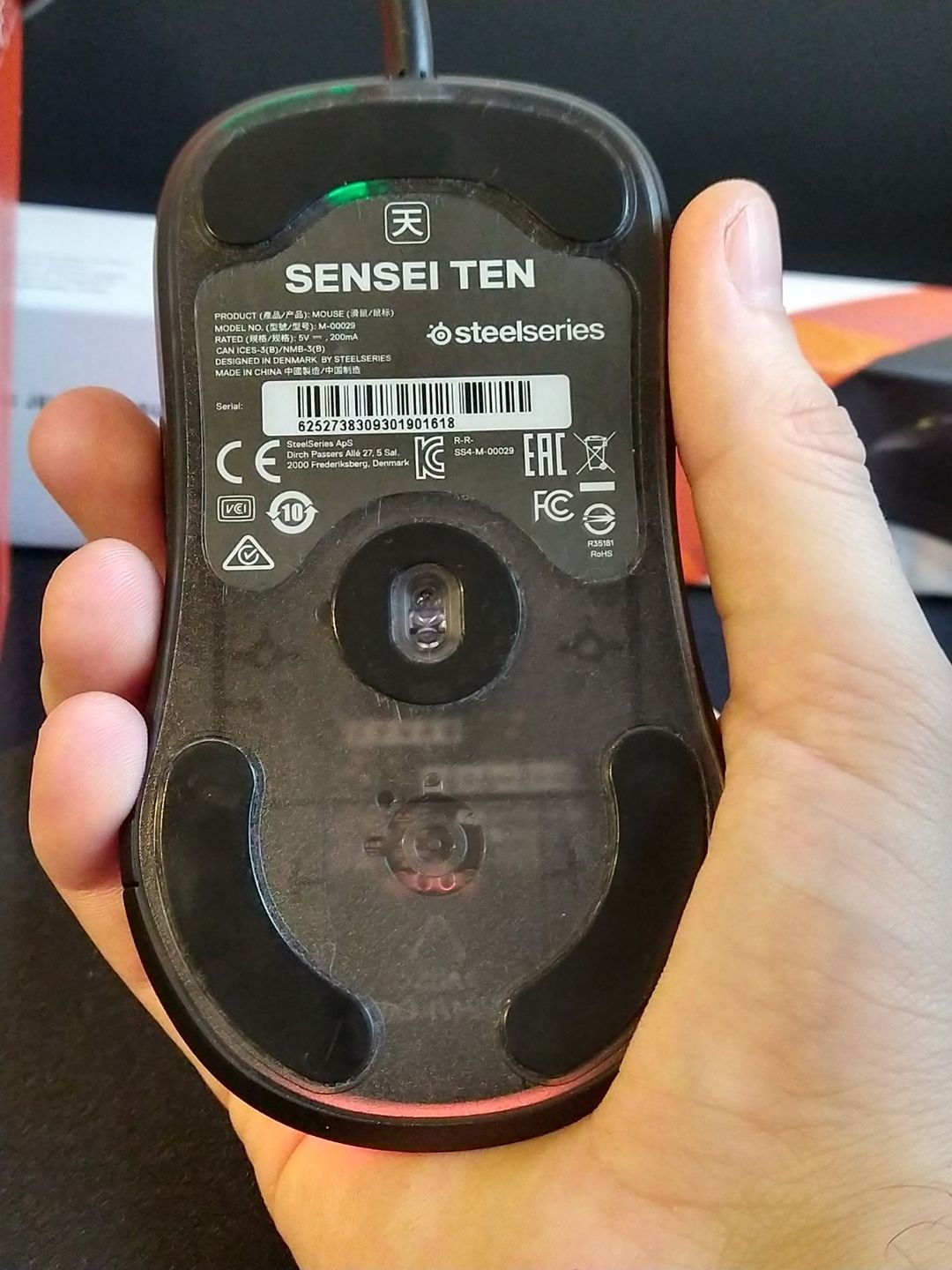 SteelSeries Sensei Ten: mysz, która krzyczy, że jest dla graczy, a nie musi tego robić (test) 3