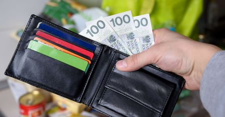 Ponad 200 tys. Polaków straci dostęp do kredytów. "Efekt ustawy antylichwiarskiej"