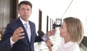 Petru: "Wielokrotnie nakładano mi puder na twarz. Nie pożyczam od żony"