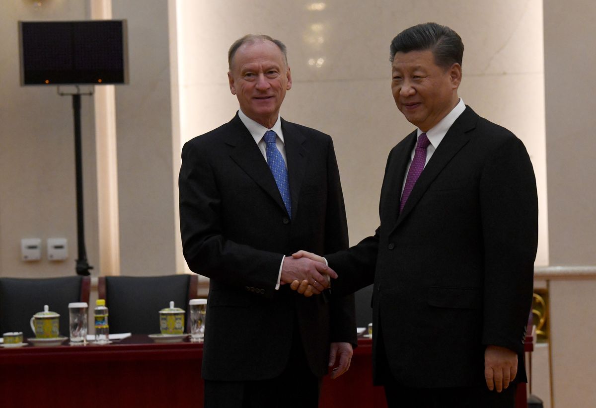 Prezydent Chin Xi Jinping Meets i szef Rosyjskiej Rady Bezpieczństwa Narodowego Nikołaj Patruszew 
