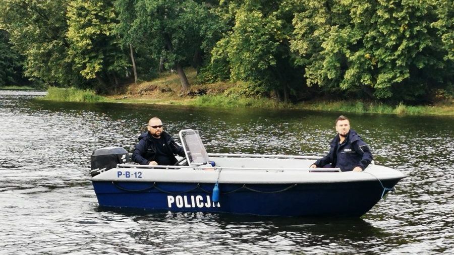 motorówka policja wodna tragedia na wodzie rzeka utonięcie utopienie