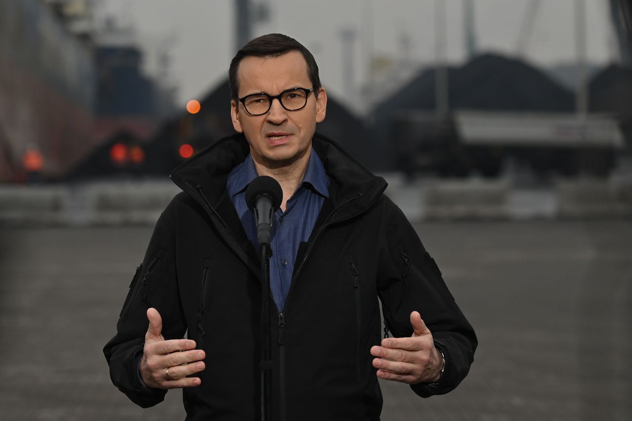 Dramatyczna sytuacja PKP Cargo. Winna jedna decyzja rządu PiS? Jest śledztwo