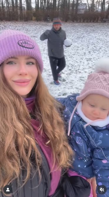 Antek Królikowski z Izą i córką Jadzią