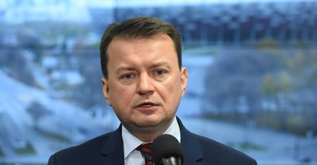 MSWiA: za 30 dni zwolnienia lekarskiego funkcjonariusz otrzyma pełne uposażenie