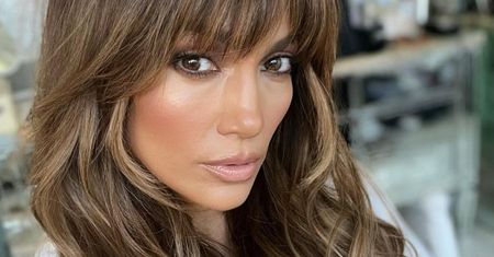 J.Lo pokazała paznokcie. Klasyczny french to już przeżytek