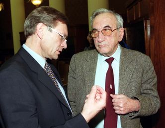 "Terapia szokowa zadziała". Dzięki Balcerowiczowi PKB rosło przez 27 lat