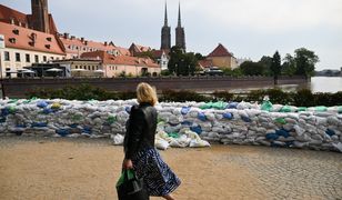 We Wrocławiu ze strachem spoglądają na Odrę. "Trzeba się modlić"